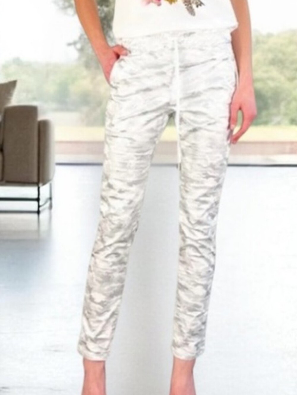 Bevy Flog Metallic White Camo Drawstring Pants